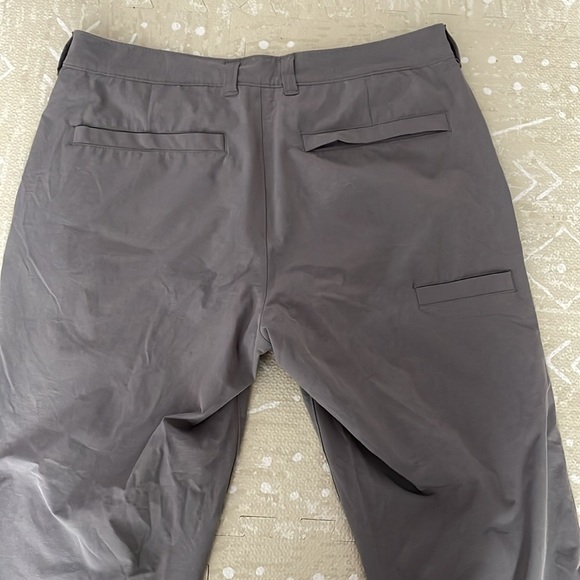 Duluth Trading Co Pants - Picture 4 of 4